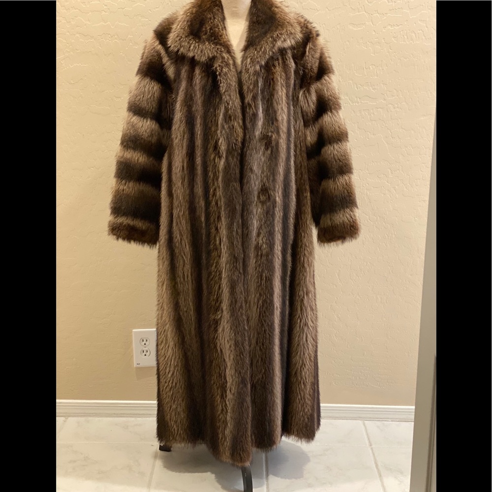 EUC custom made raccoon coat. Size small.
